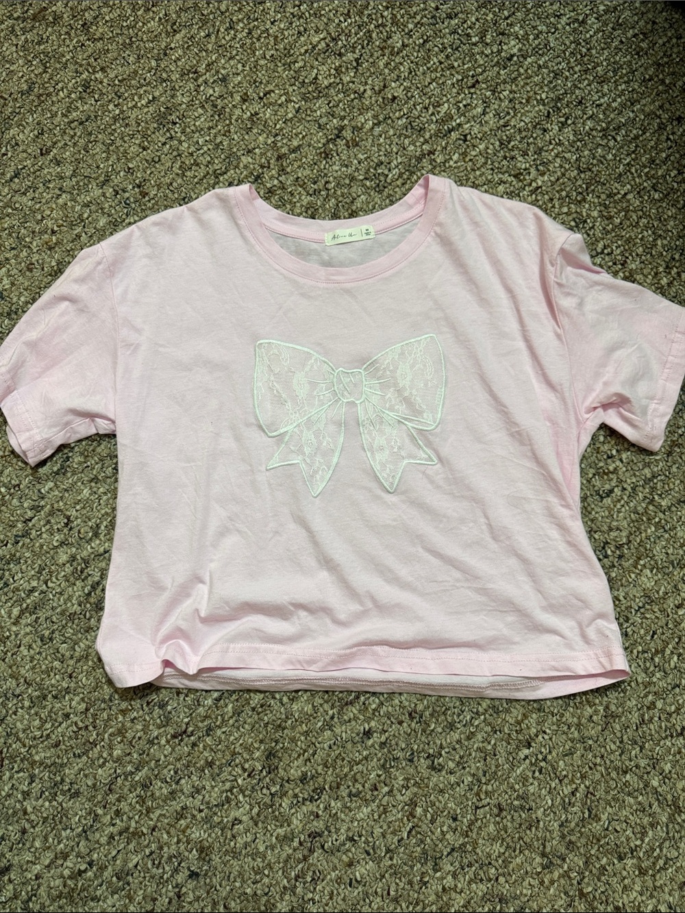 Cute Pink Bow Graphic Tee